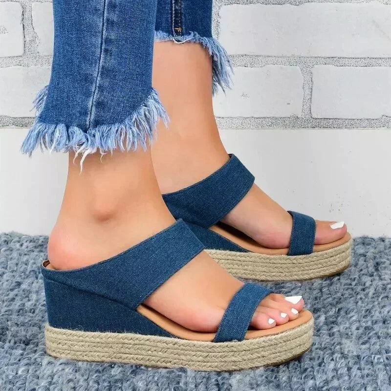 Mira · Sandali color sabbia