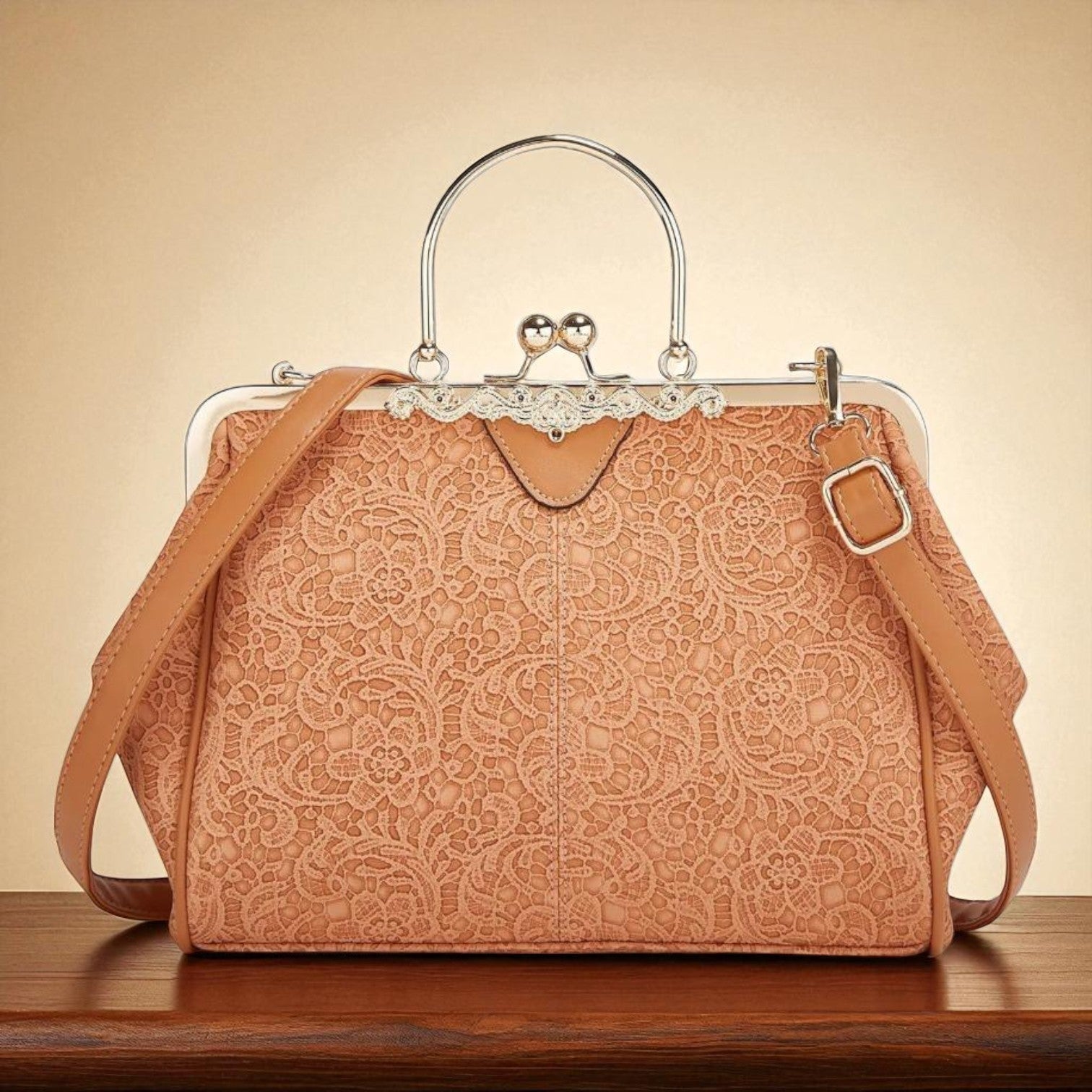 Diana · Borsa a mano con chiusura a scatto