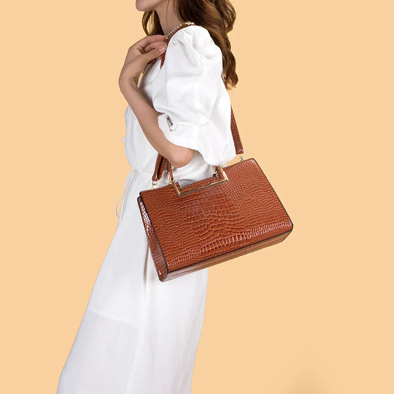 Costanza · Set borsa e portafoglio in pelle